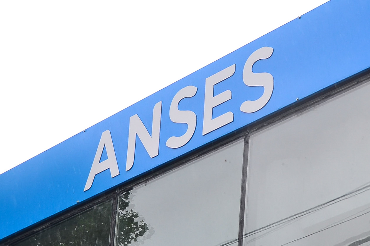 Sistema de dictámenes legales para ANSES